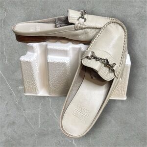 Mootsies Tootsies Martha's Leather Slip On Mule Flats Loafers Sz7.5